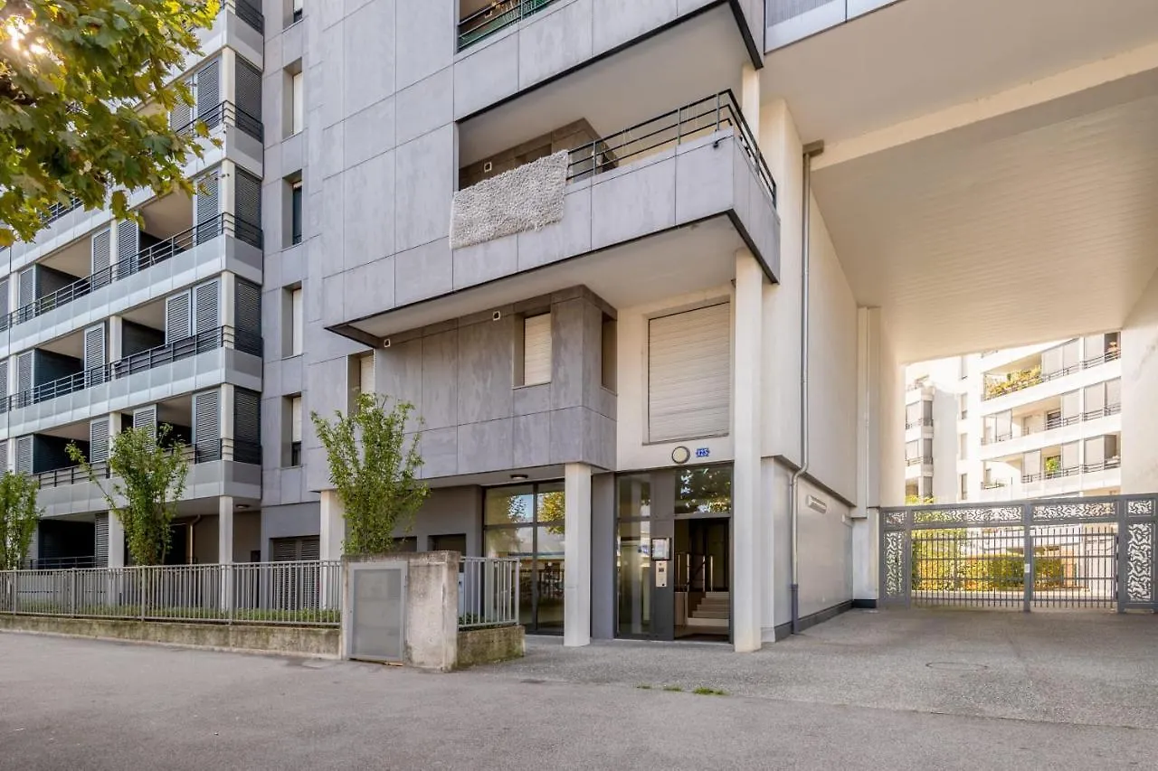 Appartement Balneo - Welkeys Annecy 0*,  France
